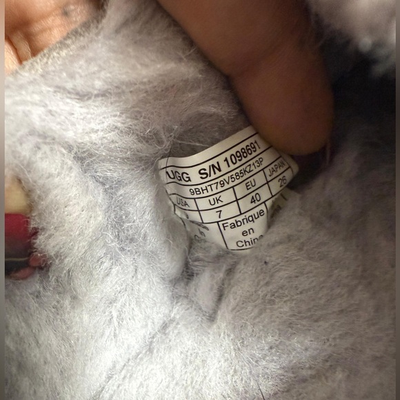 UGG Women's Taupe Moccasins with Bow - Picture 4 of 9